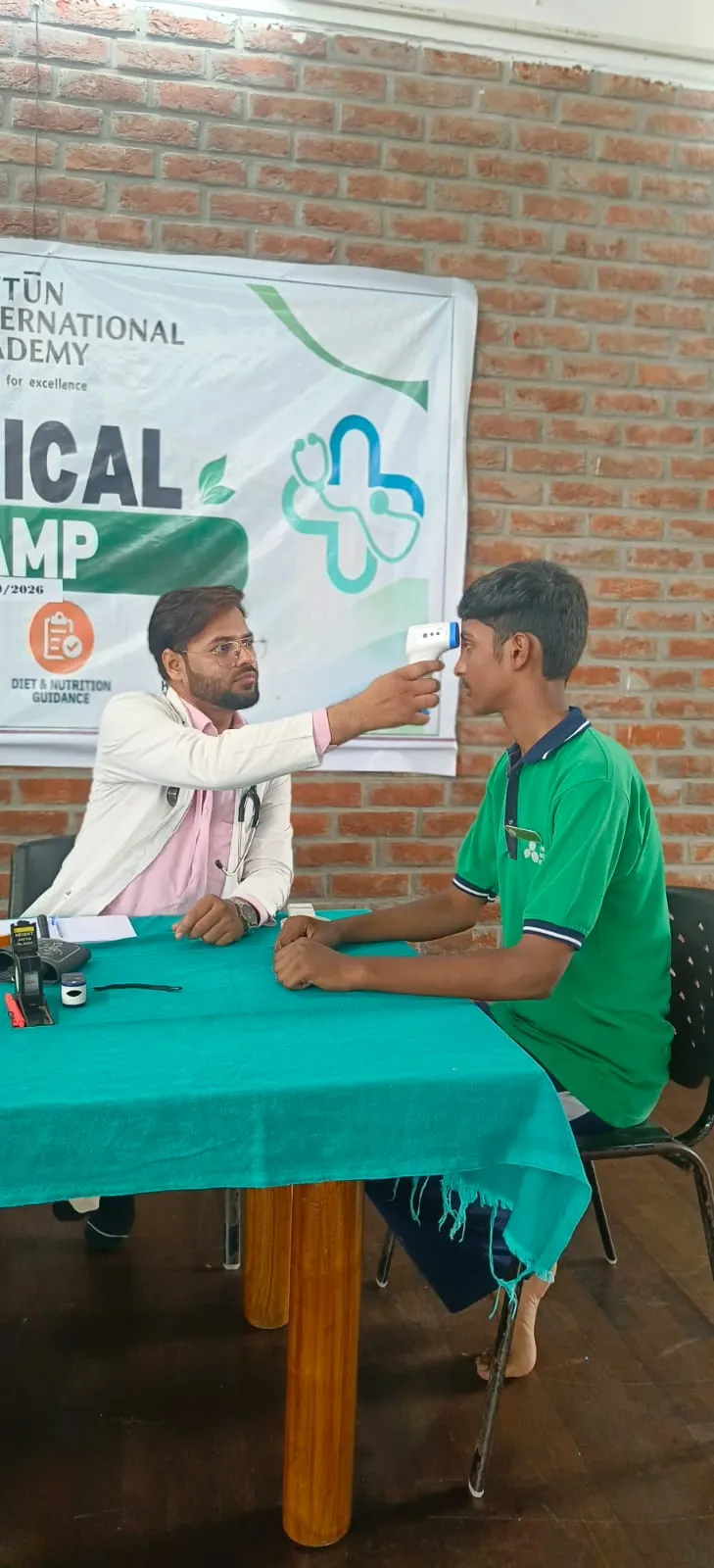 Medical Camp, photo 4
