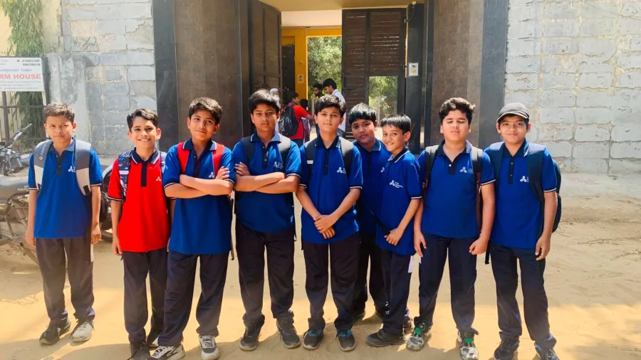 Excursion to Rangmanch, photo 33